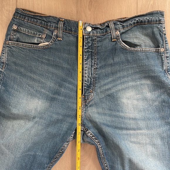 Levi Strauss & Co. Men’s Jean Waist 38 ;Long 30 - Picture 4 of 8